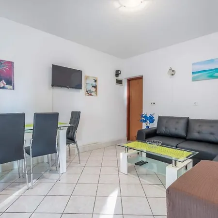 House Lucija Apartment Porec Exterior photo