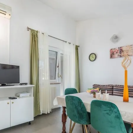 House Lucija Apartment Porec Exterior photo