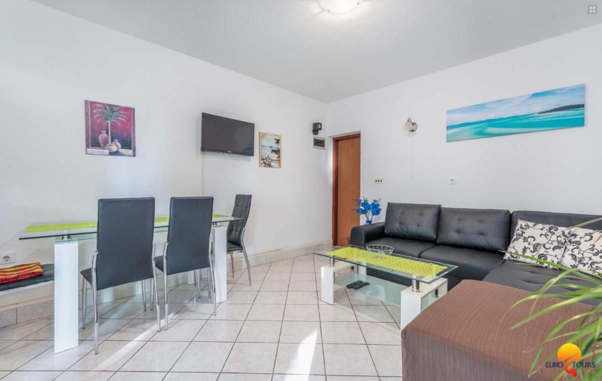 Appartamento House Lucija