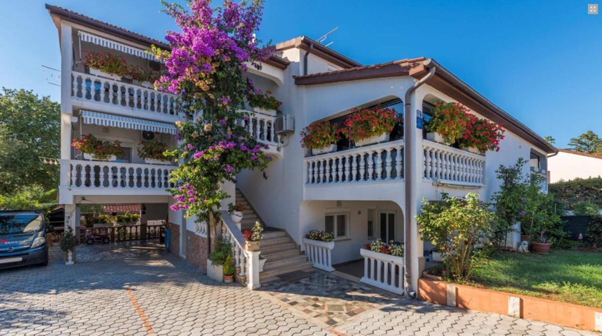 Apartment House Lucija Porec
